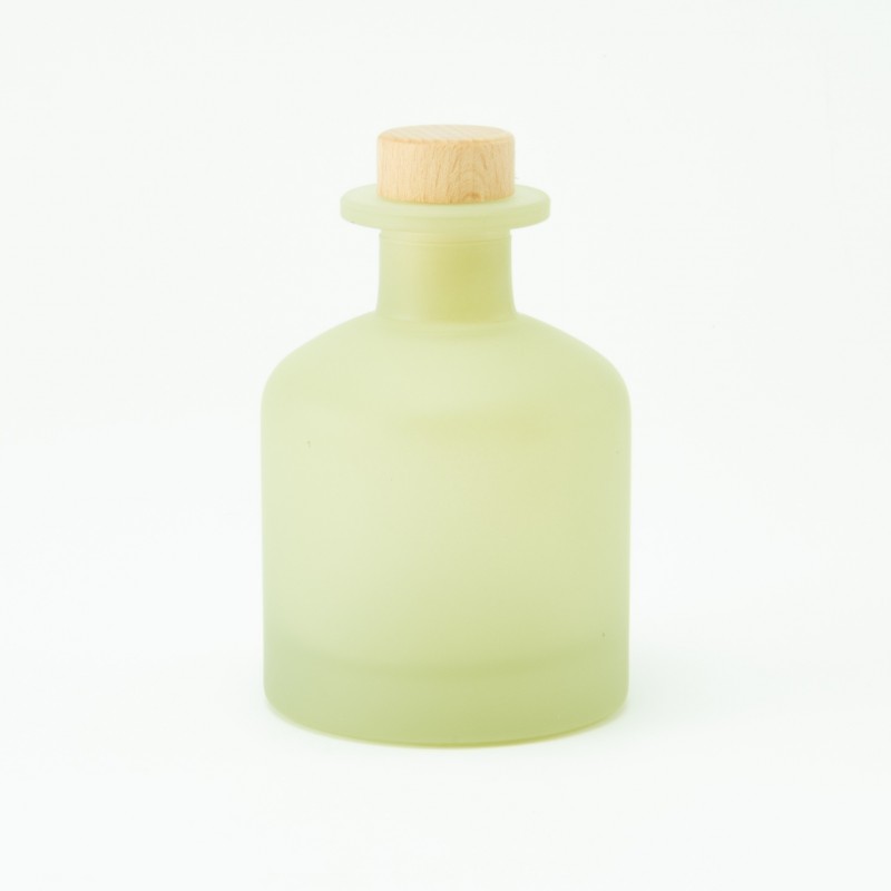diffuseur de parfum 250ml avec bouchon en bois – vert soie effet givré