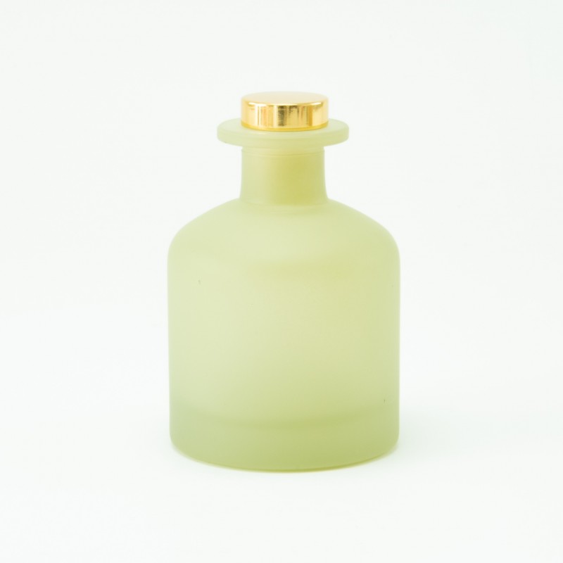diffuseur de parfum 250ml avec bouchon en or – vert soie effet givré
