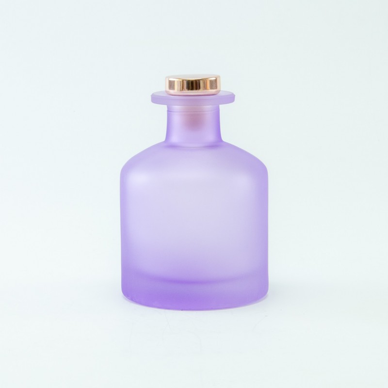 diffuseur de parfum 250ml avec bouchon en rose gold – lilas effet givré