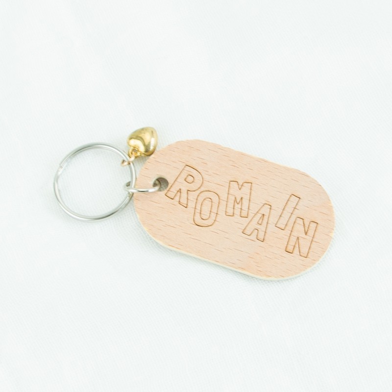 sleutelhanger hout ovaal met hartje