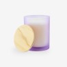 Bougie parfumée avec couvercle en bois – lilas effet givré