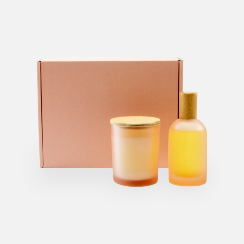 Luxegiftbox geurkaars & roomspray gevuld - frosted blush