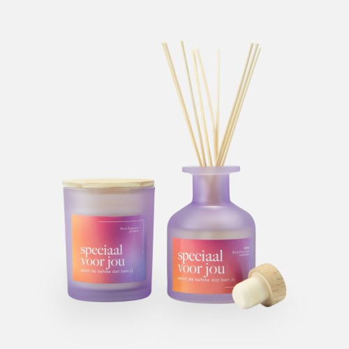 boîte cadeau de luxe personnalisée avec bougie parfumée 100gr et diffuseur de parfum 100ml - speciaal voor jou