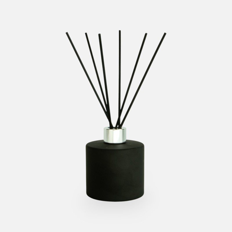 Set parfumfles cylinder 200ml zwart met zilveren schroefdop + geurstokjes