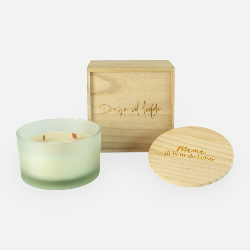 Geschenkset houten kistje met schuifdeksel en luxe geurkaars wit - 'Doosje vol liefde' / 'Mama, jij bent de liefste'
